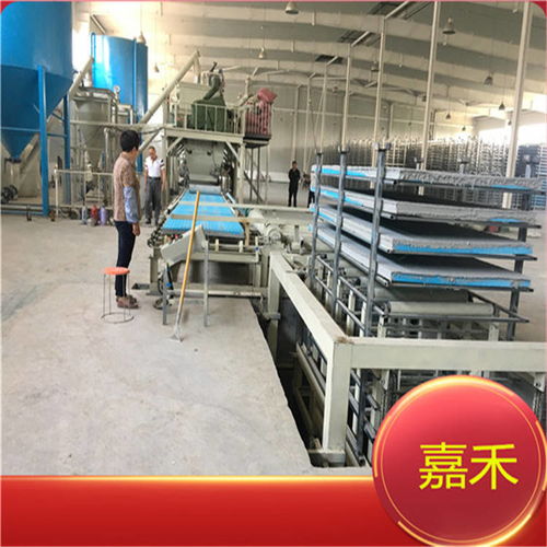 复合保温板设备 多材质生产与智能翻板一体化解决方案